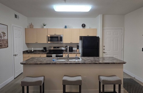 Paradise Valley Village Condo | Cozy 1-bedroom condo in North Phoenixn
