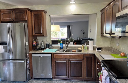 Town of Southeast Condo | Cozy 1-bedroom condo with fireplace and WiFi in enjoyable Brewster NY