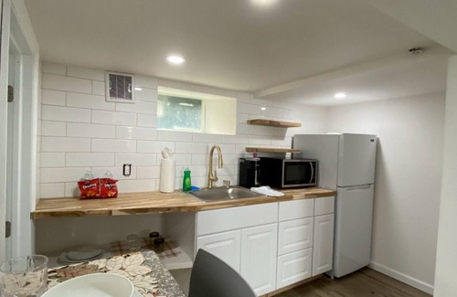Stamford Apartment | Cozy 1 Bedroom DT Stamford