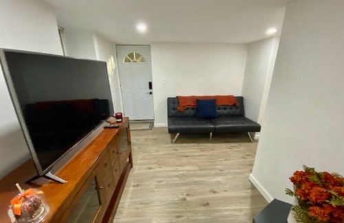 Stamford Apartment | Cozy 1 Bedroom DT Stamford