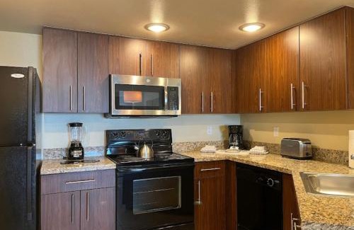 Enterprise Resort | Cozy 1 Bedroom Get away at Grandview Resort