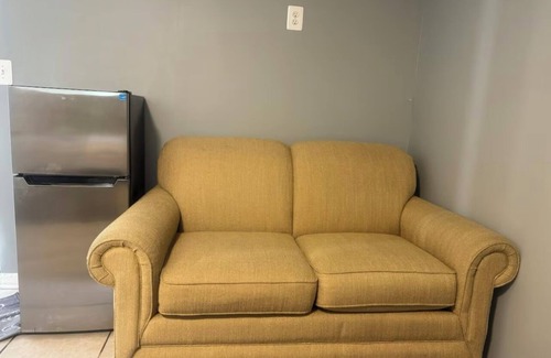 University Park House | Cozy 1-bedroom house in charming University Park with AC, WiFi