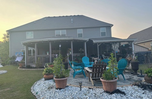 Loganville House | Cozy 1-bedroom with WiFi and AC in a quiet save neighborhood