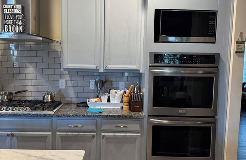 Loganville House | Cozy 1-bedroom with WiFi and AC in a quiet save neighborhood