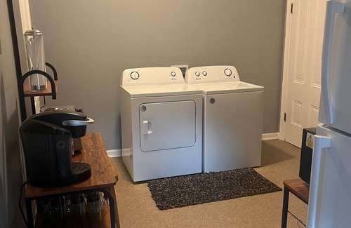 Shelbyville Apartment | Cozy 1-bedroom with AC and WiFi in charming Shelbyville