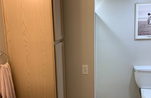 West Henrietta House | Cozy 1 fully furnished studio. Close to RIT & UR