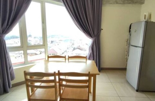 Taman Jubilee Apartment | Cozy 101 Octagon Premium 2 BR Ipoh Town