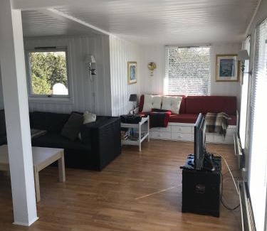 Hvaler House | Cozy 11 beds Cabin Retreat in Hvaler, Norway