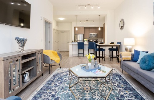 King of Prussia Apartment | Cozy 1BD/1BA Apart Ideal for Traveling Professionals & Medical Families | Free 🚙