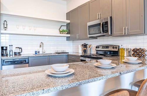 Pflugerville Apartment | Cozy 1BD | Pool, Gated | 20min - Downtown ATX