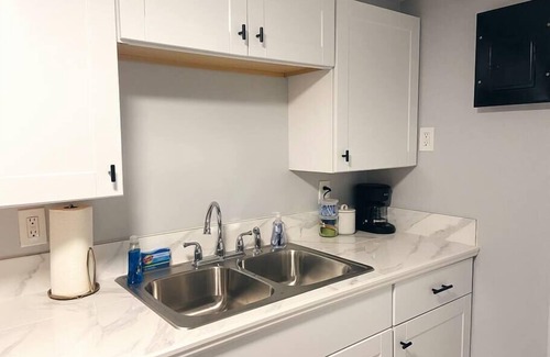 Lower Avenues Apartment | Cozy 1Bdrm Great Location Fast Wi-fi