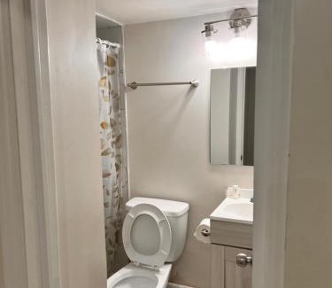 Brampton House | Cozy 1bedroom basement