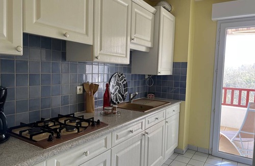 Cambo-les-Bains Apartment | Cozy 1BR Apartment with Terrace, Parking & WiFi in Cambo-les-Bains