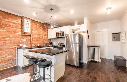 Central Hamilton Apartment | Cozy 1BR Condo on James Street North
