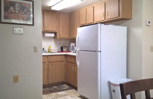 Surprise Condo | Cozy 1BR CondoNext To Sun CitiesIn Surprise 2nd Flr A 3 Story BldgNextToElevator