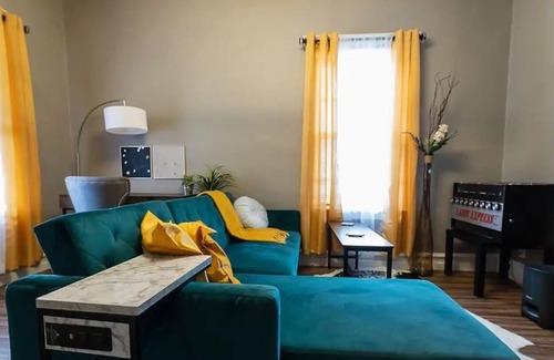 Hillsdale House | Cozy 2 Bdrm Home Newly Renovated Safe Location