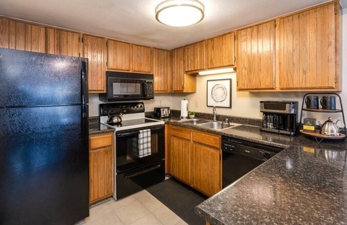 Durango Condo | Cozy 2 Bed Durango Condo w/Pool, Sauna, Hot Tub