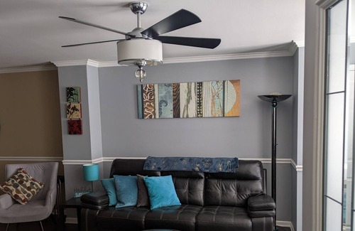 Shelby Township Condo | Cozy 2 Bedrm Condo in Shelby Township, Mi