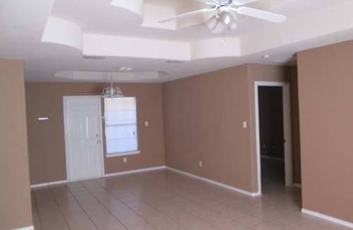 Edinburg Apartment | Cozy 2-bedroom apartment with WiFi - Close to Medical Centers- No Cleaning fee