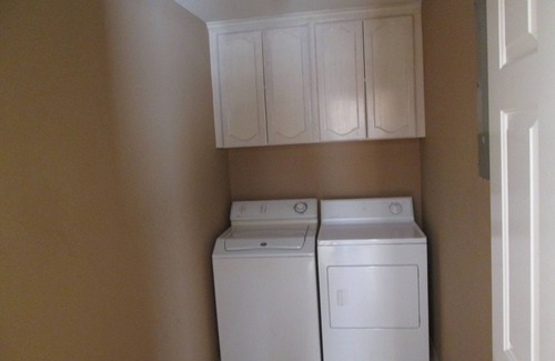 Edinburg Apartment | Cozy 2-bedroom apartment with WiFi - Close to Medical Centers- No Cleaning fee