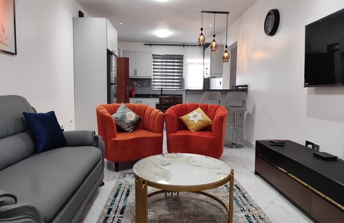 Entebbe Apartment | Cozy 2-bedroom apartment in delightful Nkumba with WiFi and lake view