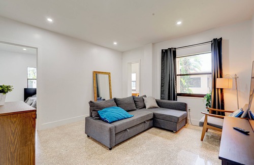 Miami Shores Apartment | Cozy 2-bedroom apartment in Miami with AC