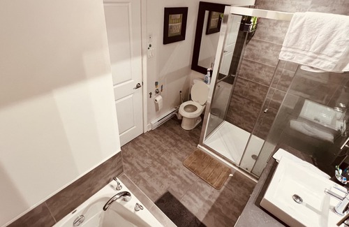 Sainte-Marie Apartment | Cozy 2-Bedroom Apt. 15 min away from the Formula 1 circuit.