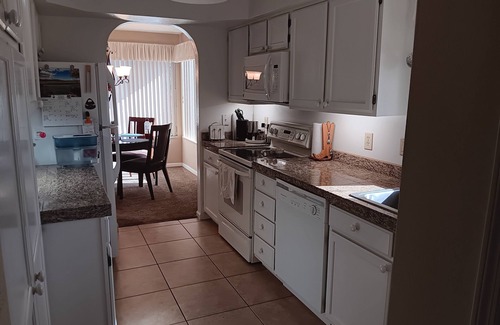 Fountain Hills Condo | Cozy 2-bedroom condo in central Fountain Hills with WiFi, AC
