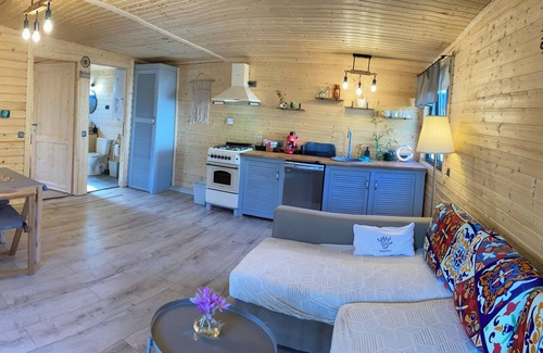 Bran Ski Chalet | Cozy 2-bedroom chalet in charming Bran Transylvania