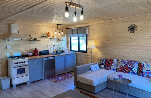Bran Ski Chalet | Cozy 2-bedroom chalet in charming Bran Transylvania