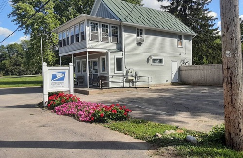 Hammond Apartment | Cozy 2 Bedroom Chippewa Bay