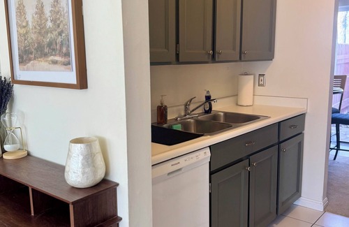 Holladay Condo | Cozy 2-Bedroom Condo Near World-Class Skiing
