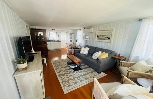 Dennis Port Condo | Cozy 2-bedroom cottage, 0.2 mi walk to the beach and other popular attractions!