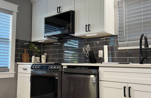 Collegedale House | Cozy 2-Bedroom Duplex in enjoyable Ooltewah with WiFi, close to SAU