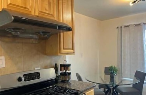 San Bruno Apartment | Cozy 2 Bedroom Home Near SFO with Private Parking
