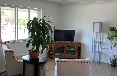 Provo House | Cozy 2 bedroom house, completely private with WiFi, TV, AC, heater, washer etc.
