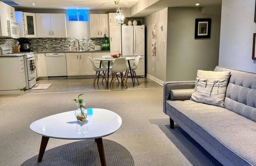 Halton Regional Municipality Apartment | Cozy 2-bedroom lower-level apartment in Milton