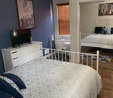 Fairlawn Apartment | Cozy 2 Bedroom, Minutes from Capitol Hill