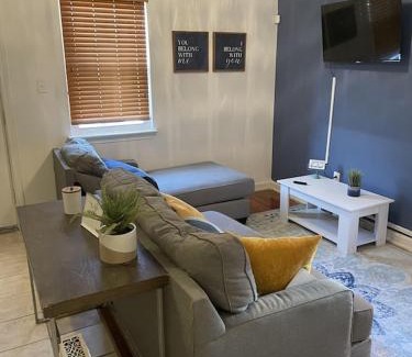 Fairlawn Apartment | Cozy 2 Bedroom, Minutes from Capitol Hill