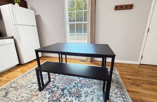 Guntersville House | Cozy 2 Bedroom Townhouse Near Lake and Restaurants