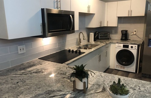 Citrus Park House | Cozy 2 bedrooms Vacation Home