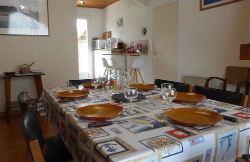 Bretignolles-sur-Mer House | Cozy 2-BR Beach House with Terrace, BBQ, and Parking - 400m from La Sauzaie Beach