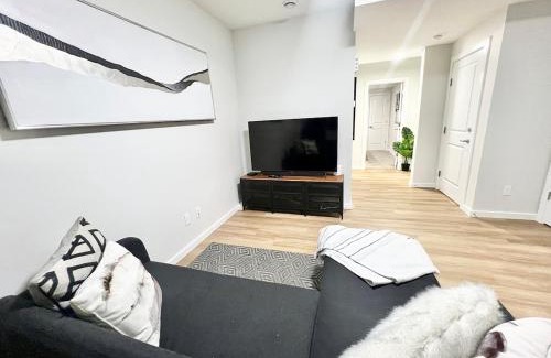 Southwest Edmonton Apartment | Cozy 2-BR Suite Close to WEM