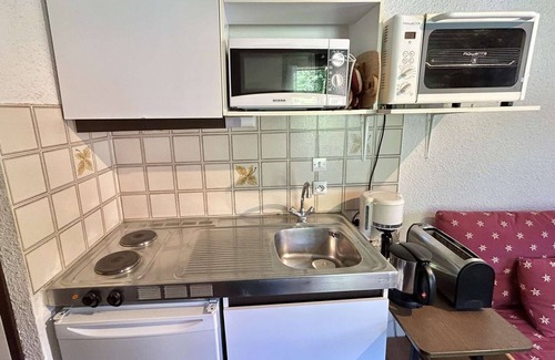 Demi-Quartier Apartment | Cozy 2-Room Apartment with Balcony & Ski Storage, Sleeps 4, Demi-Quartier