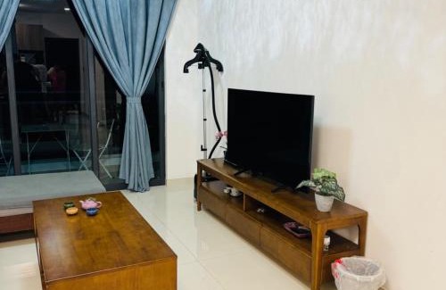 Gelang Patah Apartment | Cozy 2B1R 4pax Condo Forest City 1G-606