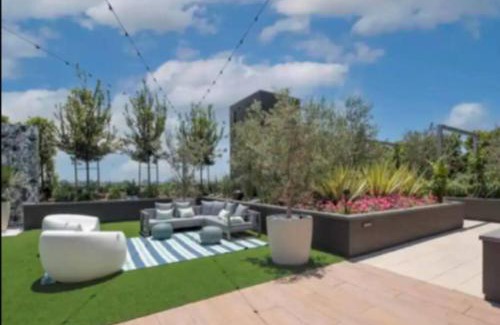 Anaheim Resort Apartment | Cozy 2bd Apt Near Disneyland Anaheim Conv Center