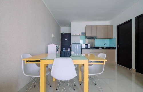 Senayan Apartment | Cozy 2BR Apartment with Sofa Bed at Tamansari Semanggi By Travelio