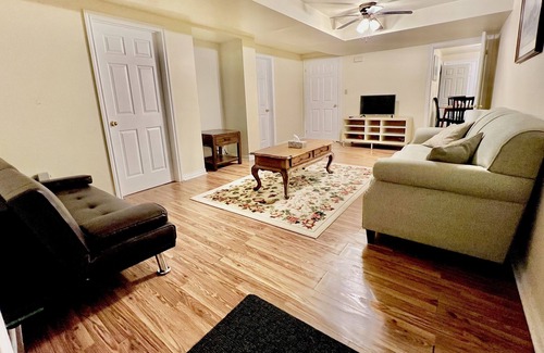 York Regional Municipality Apartment | Cozy 2BR Basement Apt in Newmarket