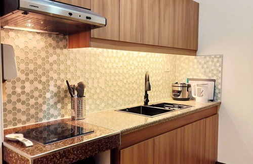 Pasig Condo | Cozy 2BR Condo Unit. Situated at the heart of metropolitan CBD's and Malls.