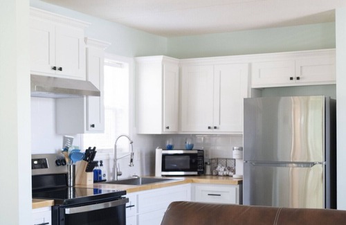 Valley House | Cozy 2BR on Lake Harding! 25 Mins to Auburn!